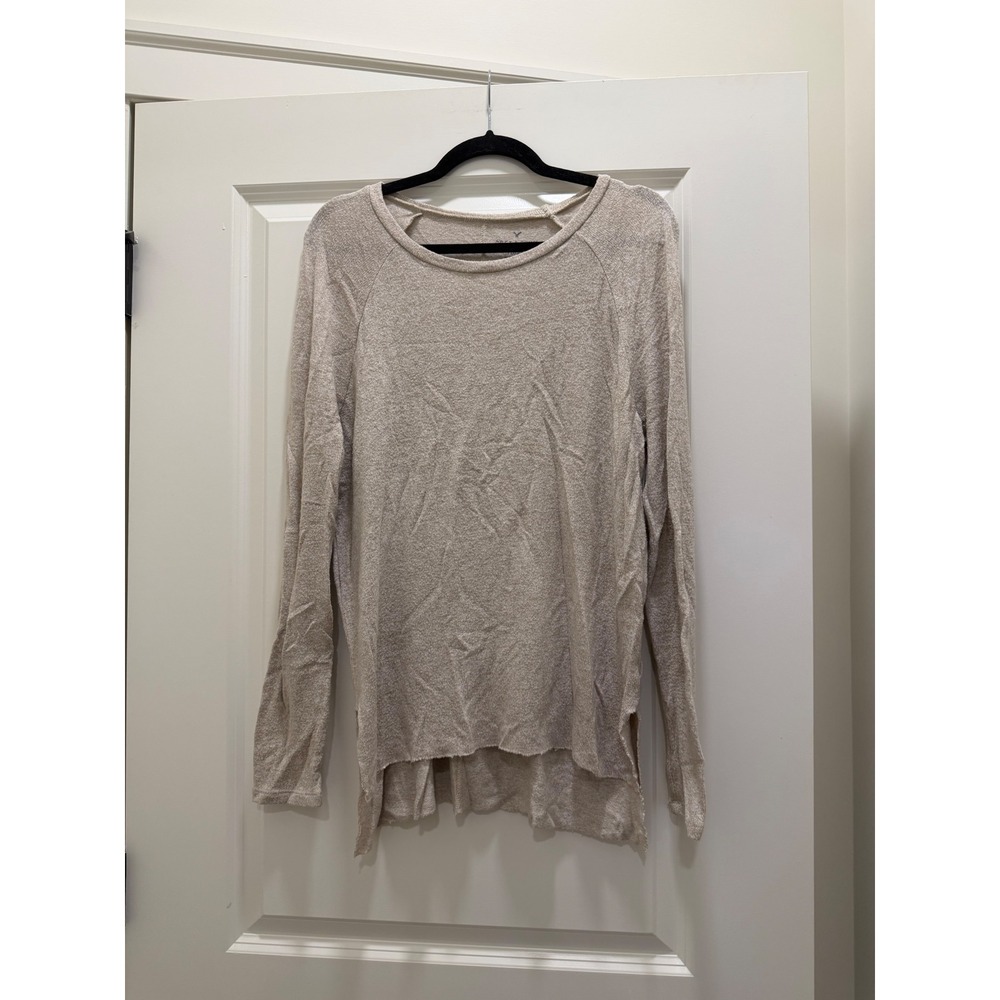 American Eagle Soft & Sexy Plush Top Oatmeal Beige Long Sleeve High Low Medium